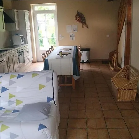 Ferme Bourbonnaise Renovee Avec Jardin, Animaux Admis - Fr-1-489-295 * Bransat