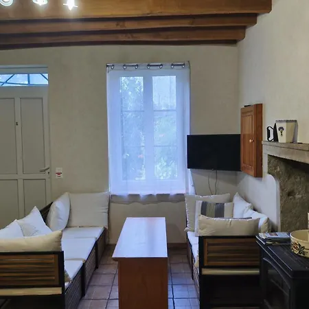Ferme Bourbonnaise Rénovée Avec Jardin, Animaux Admis - Fr-1-489-295 * Bransat
